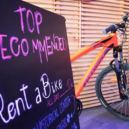 Pilot Design Hostel&bar * Porto