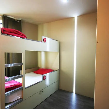 Hostal Pilot Design & Bar Oporto