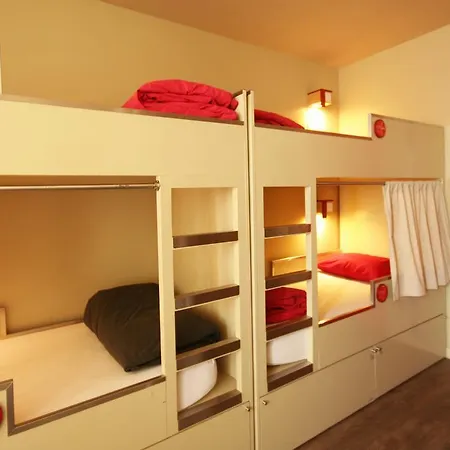 Pilot Design & Bar بورتو