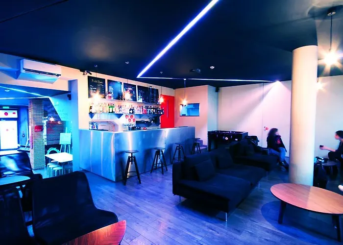 Pilot Design Hostel&bar Porto